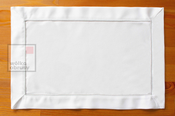 30x45 cm serwetka imitująca len BIAŁA ZE SREBRNĄ LAMÓWKĄ-paczka 2 szt (DA102-6) (3)