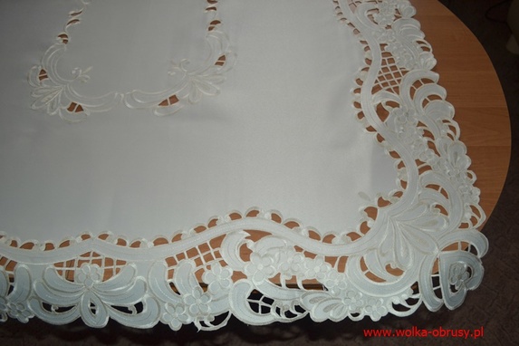 130x180 cm prostokąt haft ECRU (13223-70) (2)