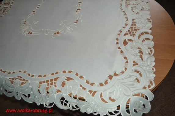 130x180 cm prostokąt haft ECRU (13223-70) (3)