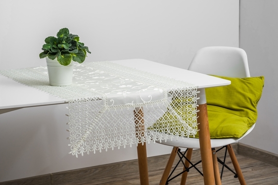 60x120 cm bieżnik prostokąt z gipiurą ECRU 